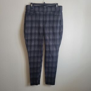 Nine West Jeans Heidi Pull-On Skinny Black and Gray Plaid Jeans Ladies Size 12.